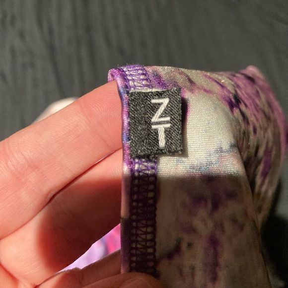 Zara Terez Crushed‎ Makeup Leggings NWOT Size Large - Picture 7 of 8